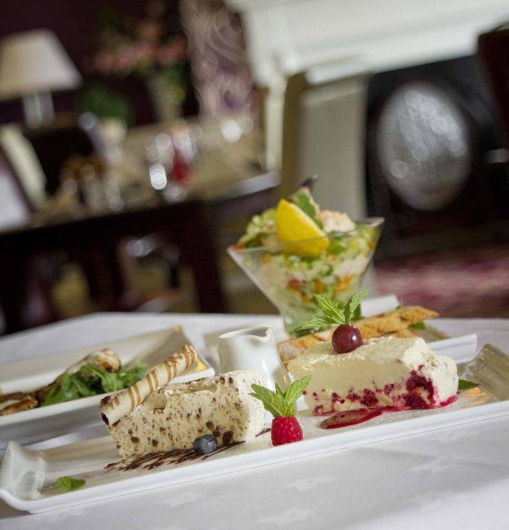 Downe Arms Country Inn Wykeham  Bagian luar foto